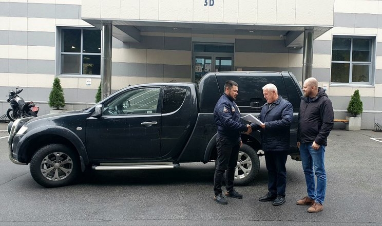 «Агрейн» передав чергову техніку на передову