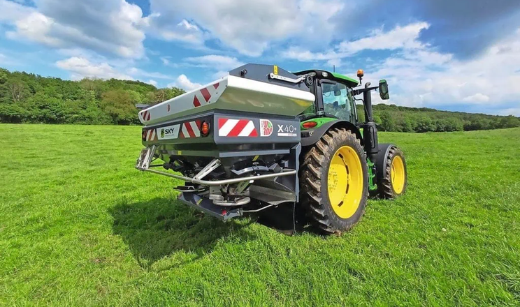 Sky Agriculture представила систему FertiEye для автоматичного налаштування розкидачів добрив