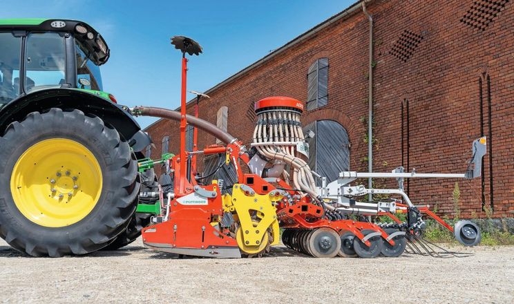 Pöttinger показав нову 3-метрову сівалку Aerosem F