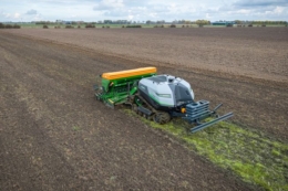 Agxeed представила потужнішого робота AgBot T2 7 для великих господарств