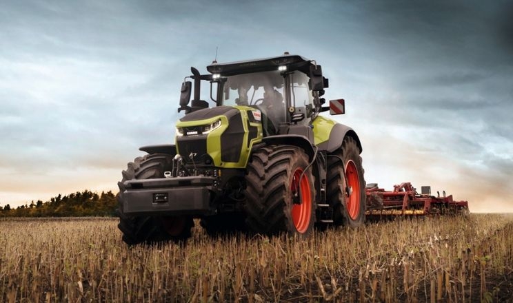 CLAAS показав нову серію тракторів AXION 9 з автоматизацією другого рівня