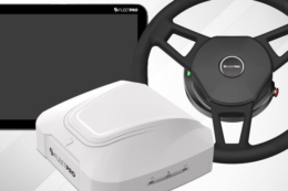 CNH почав продавати дешеві GPS-системи китайського виробника