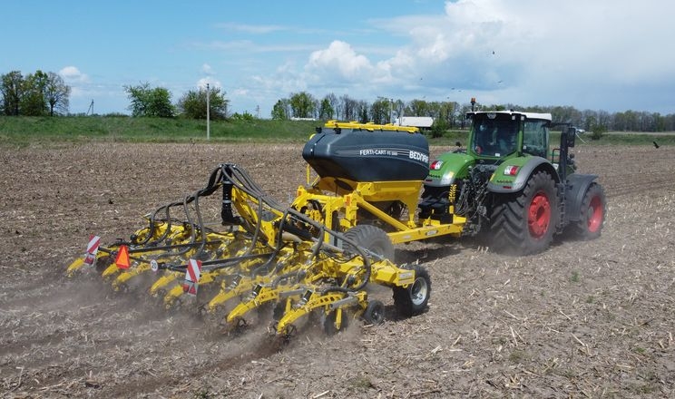 Strip-till показав найкращий результат на демонстрації в Полтаві