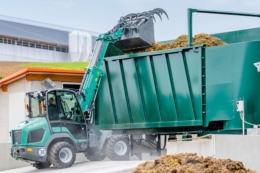 Kramer оновив три моделі навантажувачів у ювілейний рік