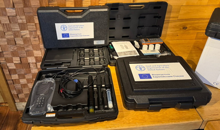 ФАО передала сучасну техніку для моніторингу водойм