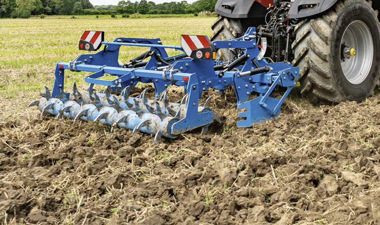 Боротьба з ущільненням ґрунту вимагає від агрегатів неабиякого запасу міцності