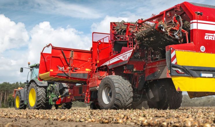 Grimme презентувала універсальний комбайн для картоплі, буряків, моркви і цибулі