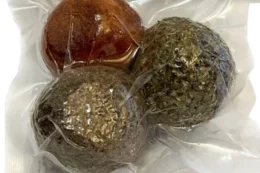 Високогірна сироварня додала в асортимент сирні кульки