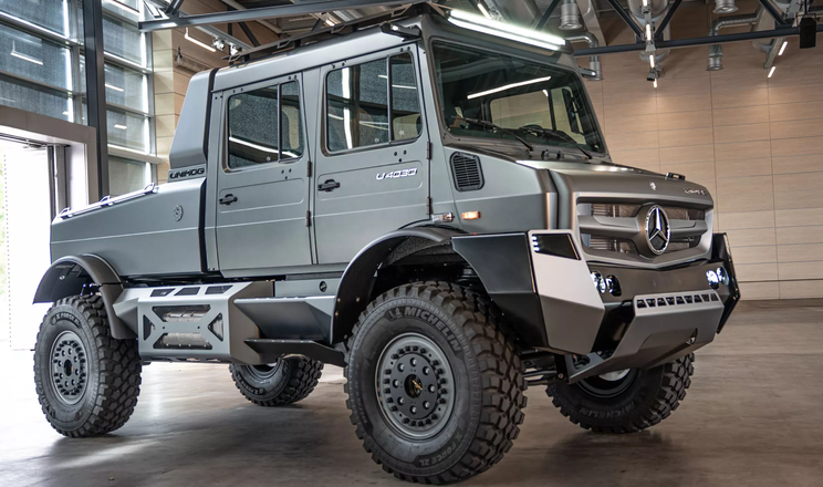 Mercedes випустив ювілейний Unimog – суміш трактора та вантажівки на 300 к. с.