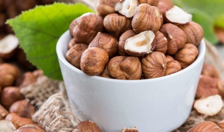 Американський фундук утримав форму після понад року зберігання