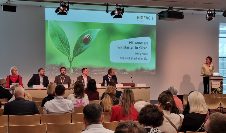 Україна на BIOFACH уклала низьку контрактів на постачання органічної продукції