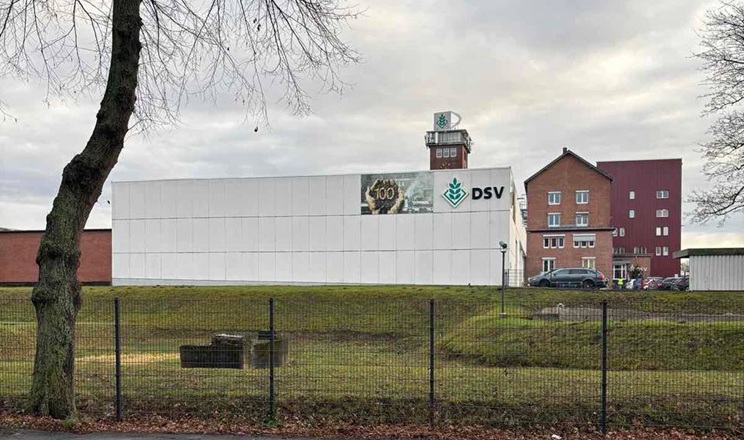 DSV перевищила власні очікування щодо доходів у 2024/25 фінансовому році