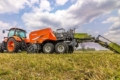 Kubota презентувала преспідбирач що робить два тюки за раз