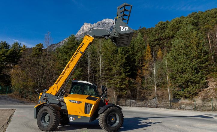Liebherr представив телескопічний навантажувач T48-8s зі збільшеним вильотом стріли