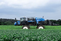 New Holland запускає нову лінійку самохідних обприскувачів Defensor