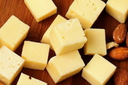 Виробники сиру в січні підняли ціни на 1,8%