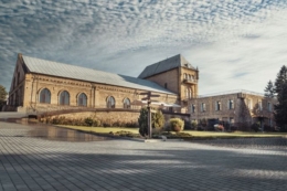 Російська авіація знищила будівлі виноробні Князя Трубецького