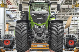 Ринок тракторів відновиться лише у 2027 році через тиск Китаю, – керівник Fendt