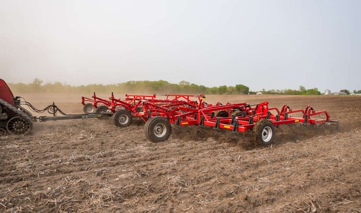 Väderstad пропонує українським аграріям 12-метрові культиватори