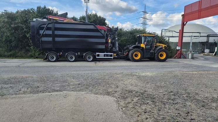 Metsjö представила низькопрофільний причіп для перевезення високих контейнерів