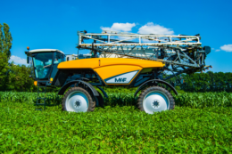 В Україні пропонують самохідні обприскувачі BOGUSLAV з напрацюванням