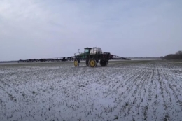 АФ «Ольгопіль» завершила підживлення озимих по мерзлоталому ґрунту