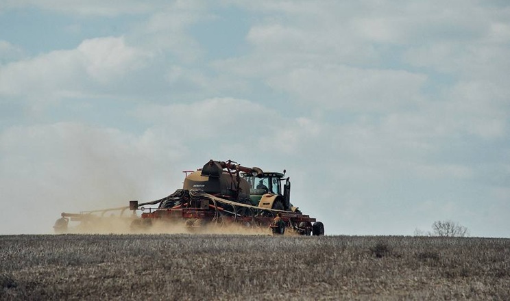Сівба льону стартувала в Tekom Agro Group