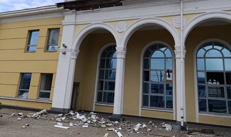 Ворог вдарив по залізничній інфраструктурі Слов’янська: поранено працівників депо