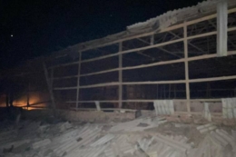На Чернігівщині внаслідок атаки БпЛА згоріло зерносховище площею 1 тис. кв. м