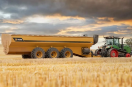 Австралійський причіп Coolamon 60T20 замінює стаціонарні зерносховища