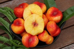 Солодкі нектарини витісняють класичні за вподобаннями споживачів
