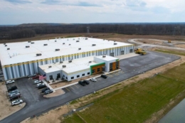 Oxbo відкриває новий завод у США для виробництва техніки