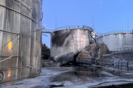 В акваторії порту Чорноморськ після ворожої атаки зафіксовано розлив соняшникової олії