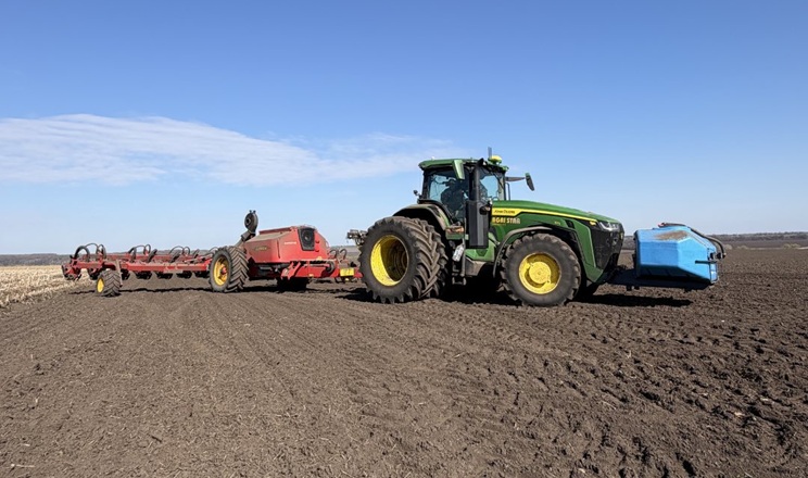 Посівна стартувала в «ТАС Агро Північ»: роблять ставку на просапні культури