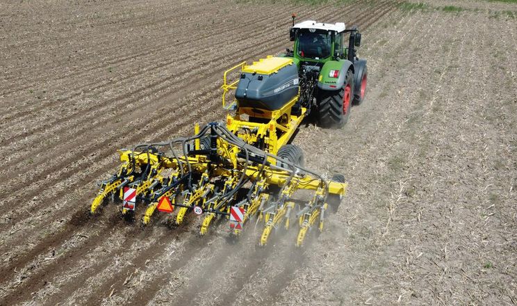 Strip-Master та Duracut влаштували кукурудзі технологічний іспит на полі