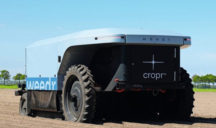 Компанія Cropr представила автономний лазерний прополювач
