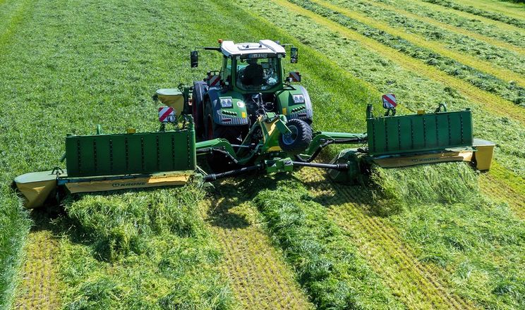 KRONE презентує нову косарку з робочою шириною до 12.5 метра