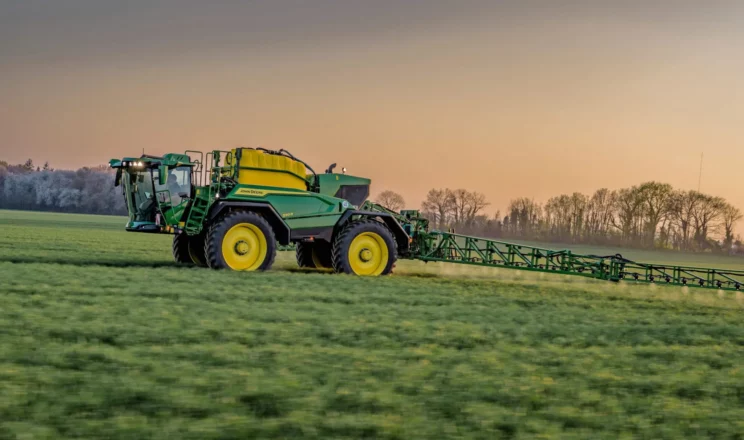 John Deere оновив обприскувачі 500R