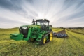 John Deere тестує трактор 8R на етанолі замість дизеля