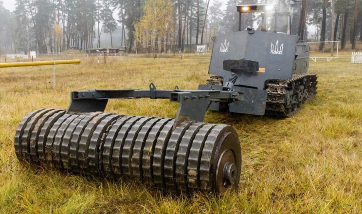 На Львівщині продемонстрували новітні технології для гуманітарного розмінування