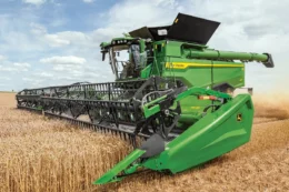 John Deere представив жатку завширшки понад 15 м
