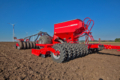 ФГ «Агат Поділля» заклало польовий дослід із технологією strip-till на соняшнику