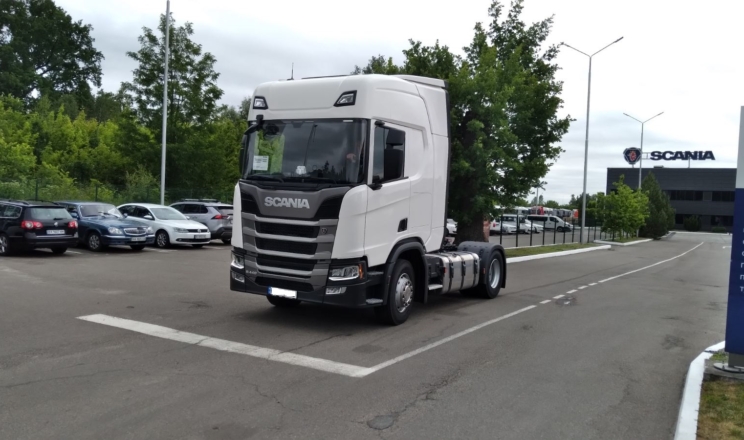 Scania представила спеціальну серію тягачів на підтримку ветеранів