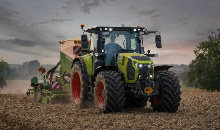 CLAAS оновила лінійку тракторів потужністю до 450 к.с.