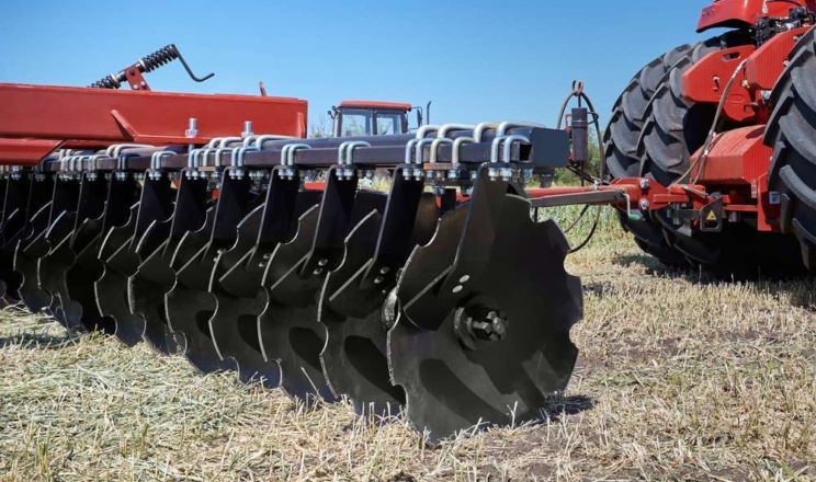 На схилах відмовилися від оранки на користь дискування і no-till