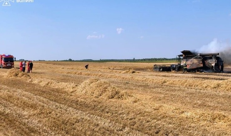 Комбайн можна застрахувати від «прильоту», але договір треба читати уважно