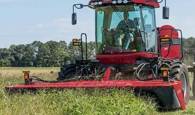 Case IH оснастила нову самохідну косарку системою картування врожайності