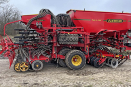 Väderstad Spirit 400C забезпечує точне розміщення насіння