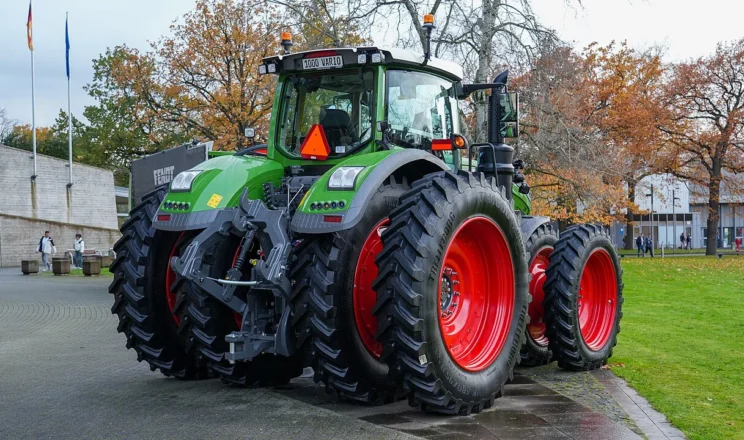 Fendt 1048 Vario четвертого покоління почав працювати в Україні