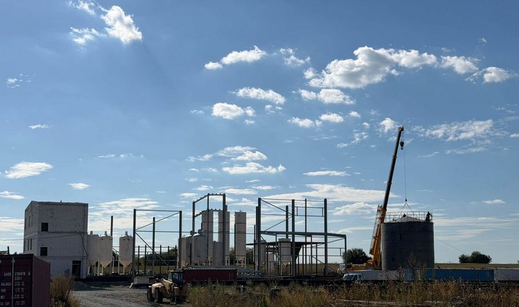 В індустріальному парку на Тернопільщині будують завод з рафінації олії